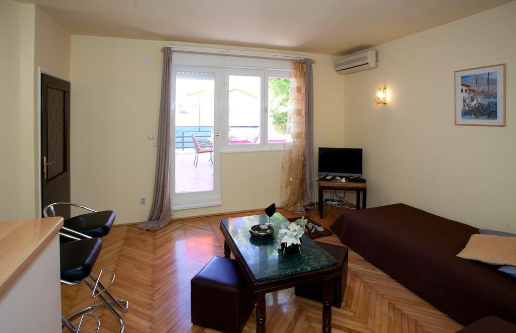 Apartments Beautiful Sandy Beach Сплит Номер фото