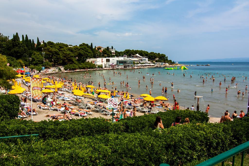 Apartments Beautiful Sandy Beach Сплит Номер фото